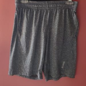 Reebok Boys Grey Shorts Small